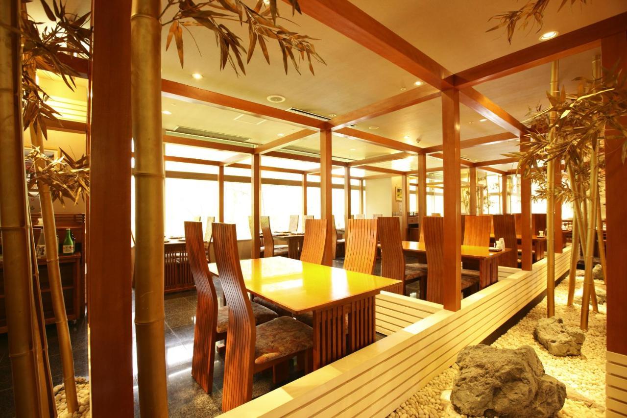 Karuizawakurabu Hotel 1130 Hewitt Resort Tsumagoi Exteriör bild