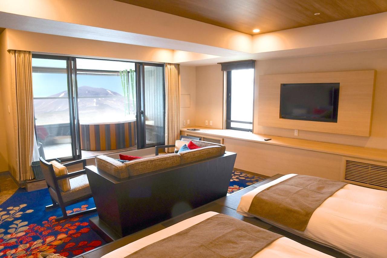 Karuizawakurabu Hotel 1130 Hewitt Resort Tsumagoi Exteriör bild